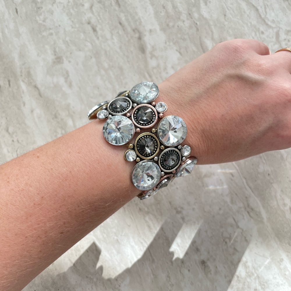 Chunky Rhinestone Bracelet - Picture 1 of 5